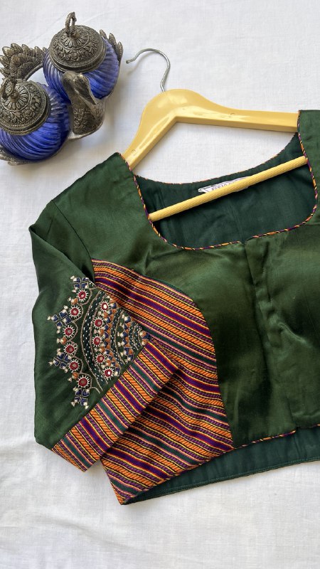 Green kutchi blouse