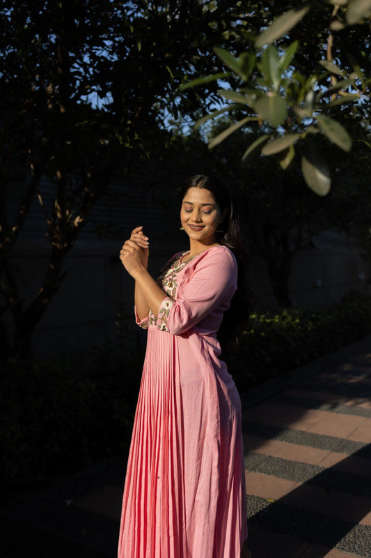 Baby-Pink pleated Khadi Dress