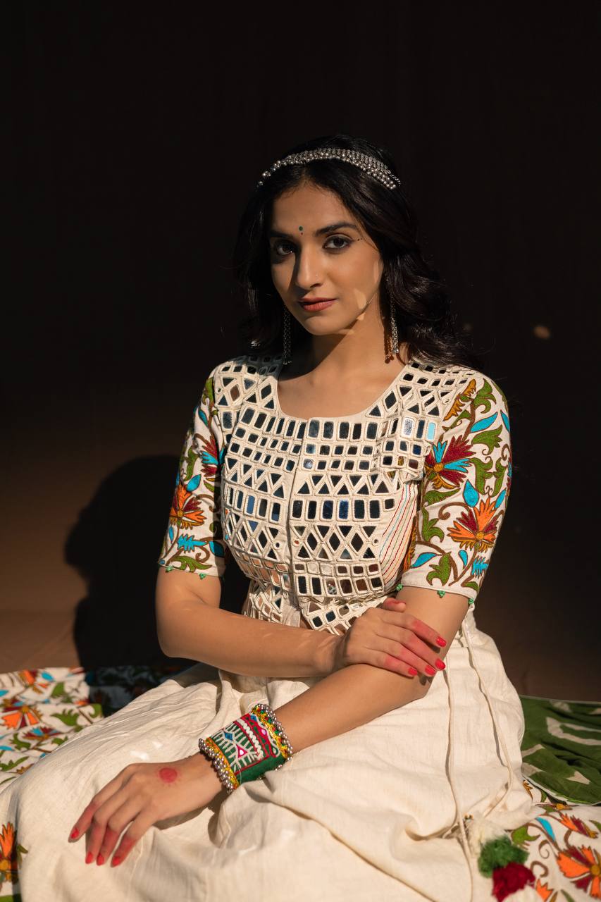 Cream Khadi Lehenga-Choli With Duppata