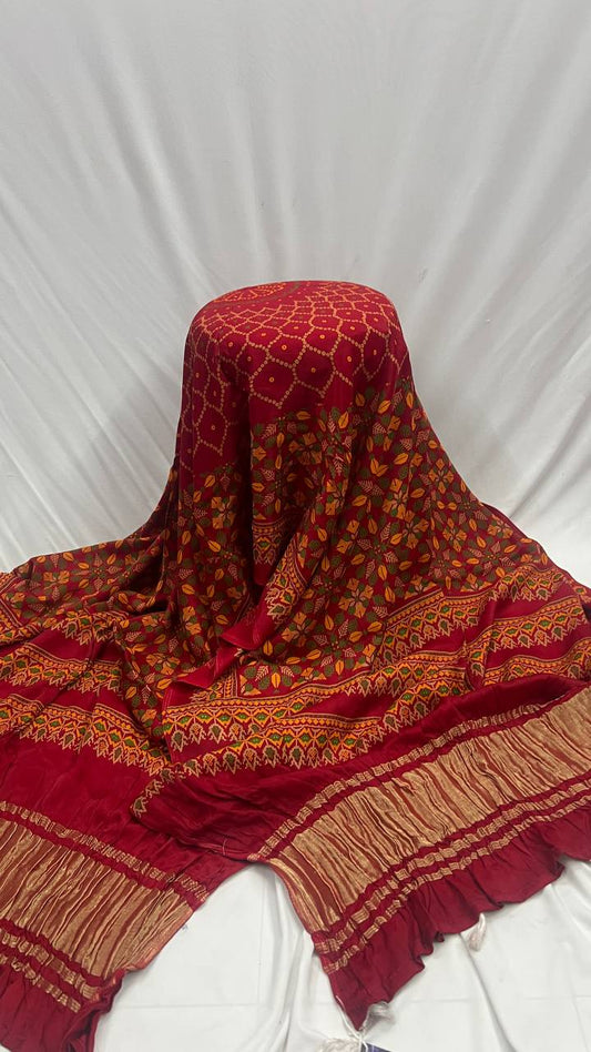 Maroon bandhani dupatta