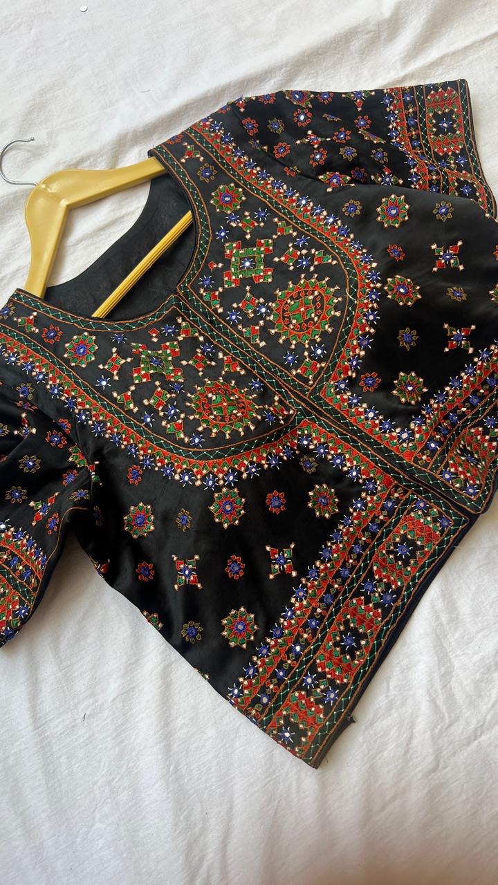 Black kutchi blouse