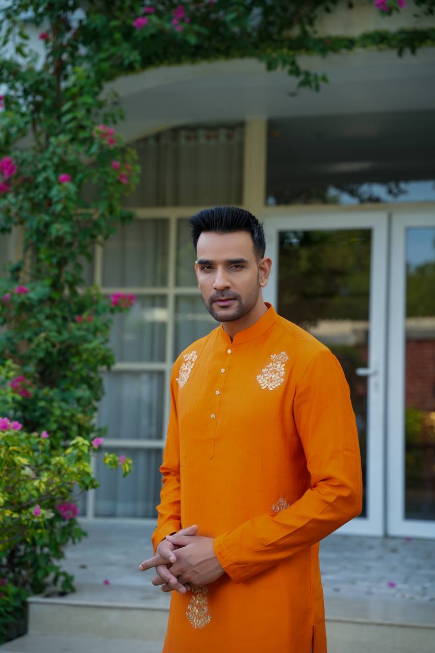 Orange kurta set For Men