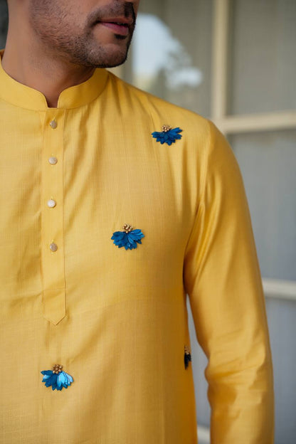 Yellow kurta-set For Men