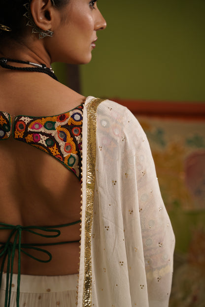 leher lehenga set