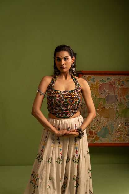 RAJSI NOOR LEHANGA