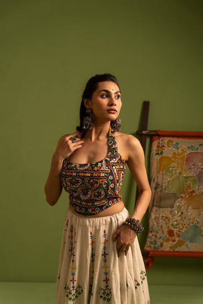 RAJSI NOOR LEHANGA