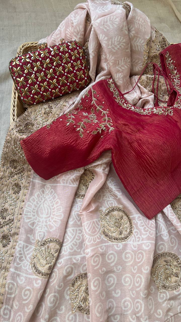 Peach Banarasi Saree With Blouse